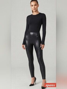 SPANX Faux Leather Moto Leggings Black High Rise Shaping Quilted Panels! Size M